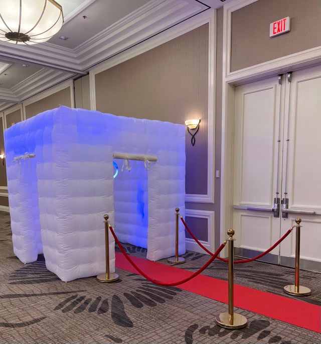 Photo Booth Rental Winnipeg